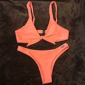 Blackbough Swimwear Izzy bikini set / Peach Pop /S
